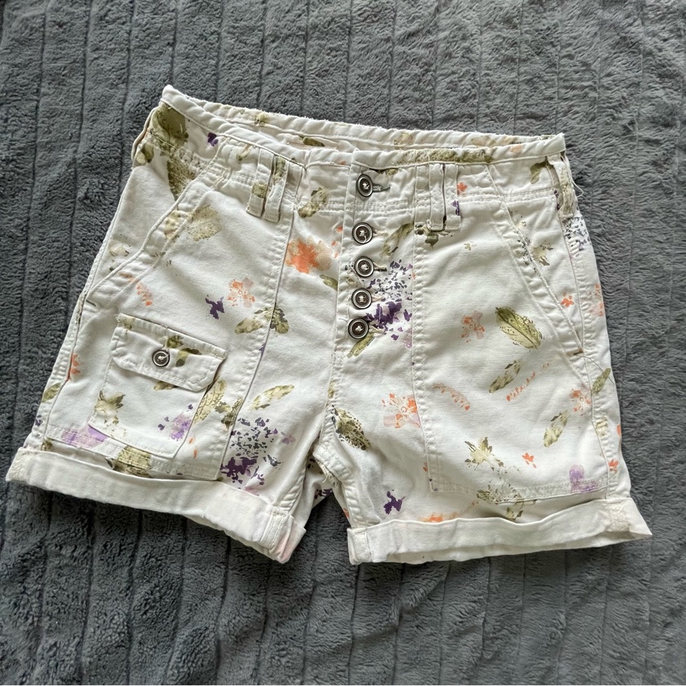 Pilcro shorts - Picture 3 of 8